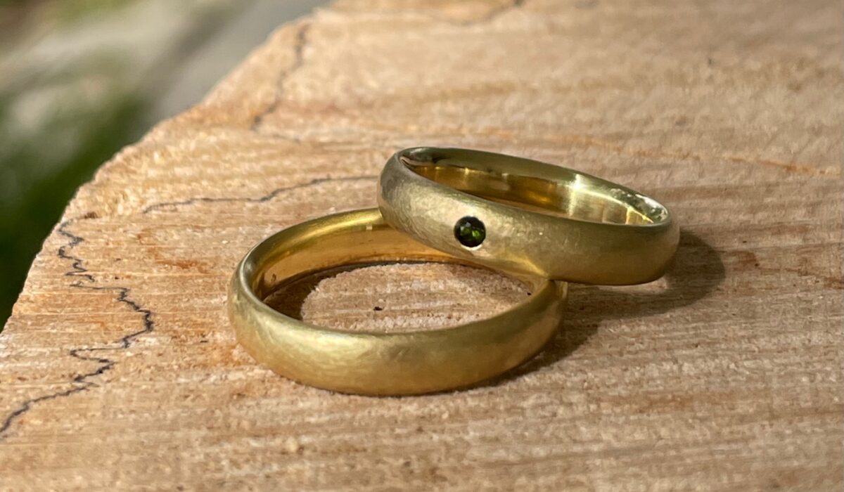 Eheringe 750GG mit Turmalin